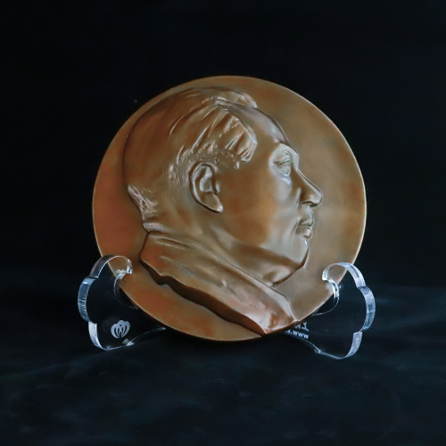 新品预定:纪色记忆--毛泽东像章(158MM浇铸章)