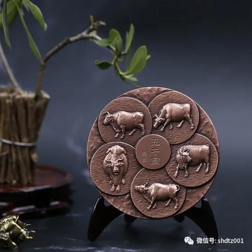 新品预定:《五牛图》纪念铜章