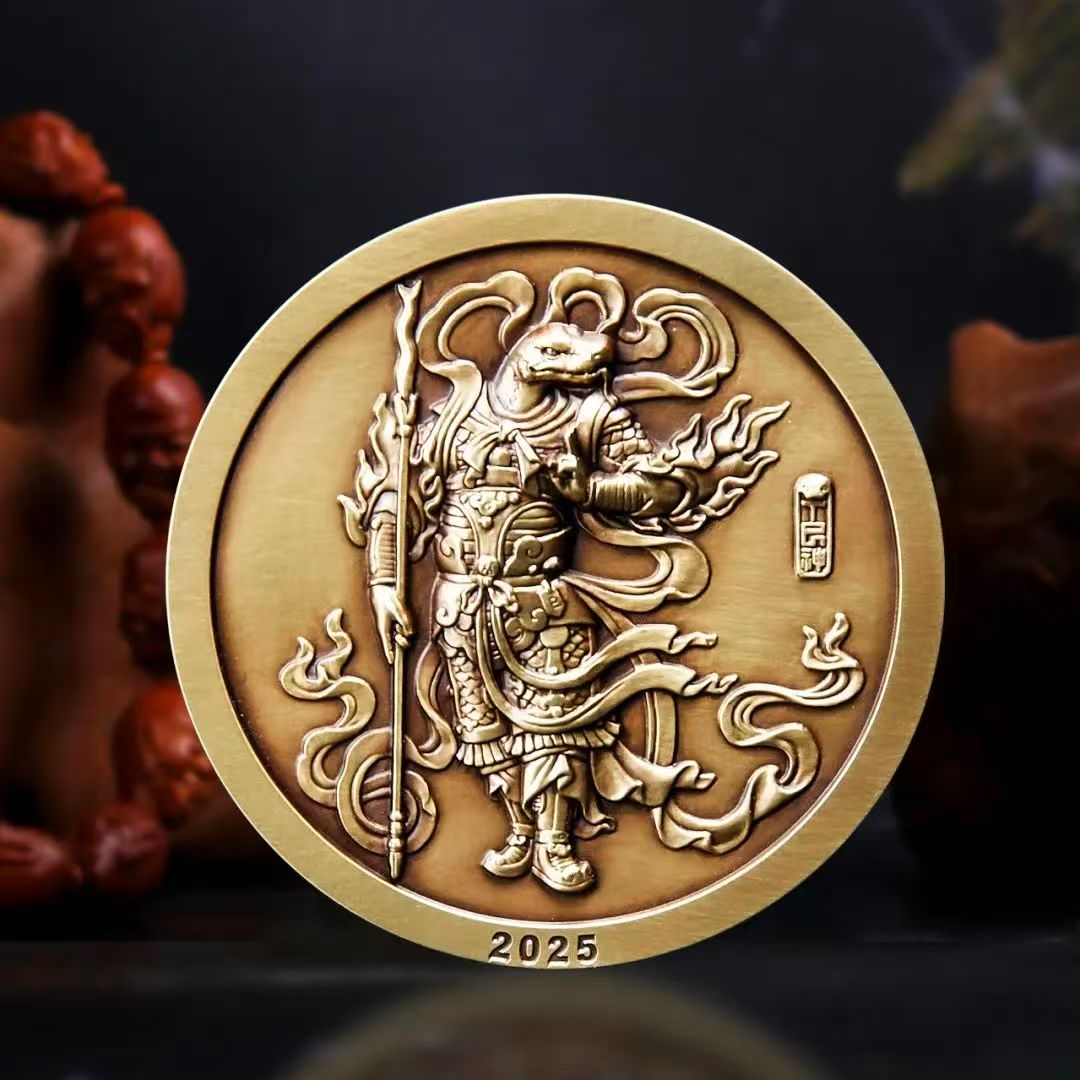 新品预定:蛇年贺岁生肖纪念铜章